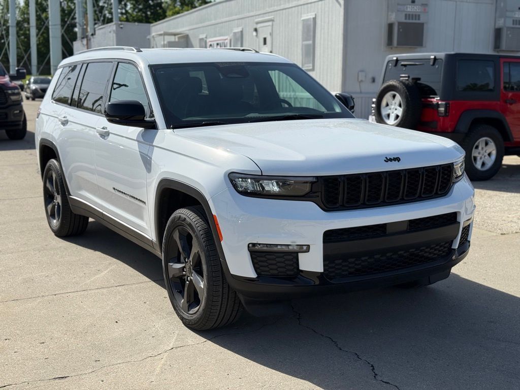 2025 Jeep Grand Cherokee L Limited Crestwood KY