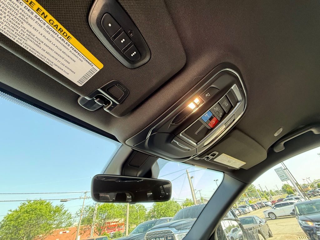 2025 Jeep Grand Cherokee L Limited Crestwood KY