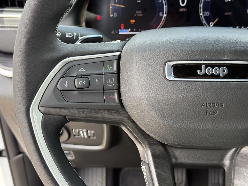 2025 Jeep Grand Cherokee L Limited Crestwood KY