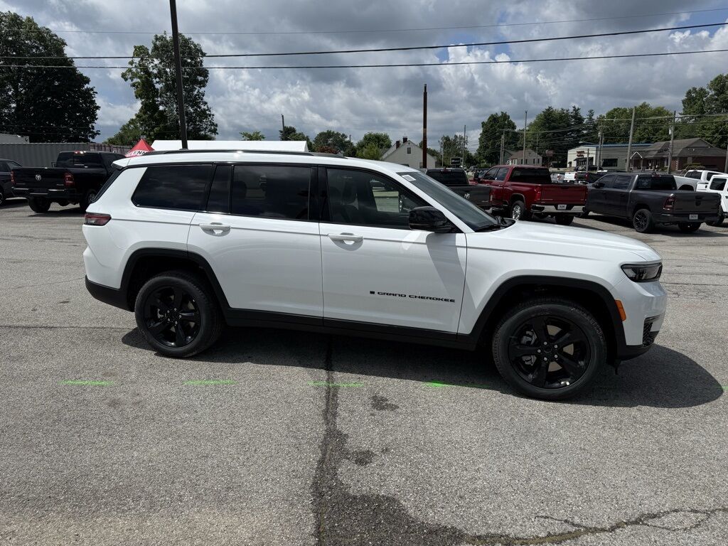 2025 Jeep Grand Cherokee L Limited Crestwood KY