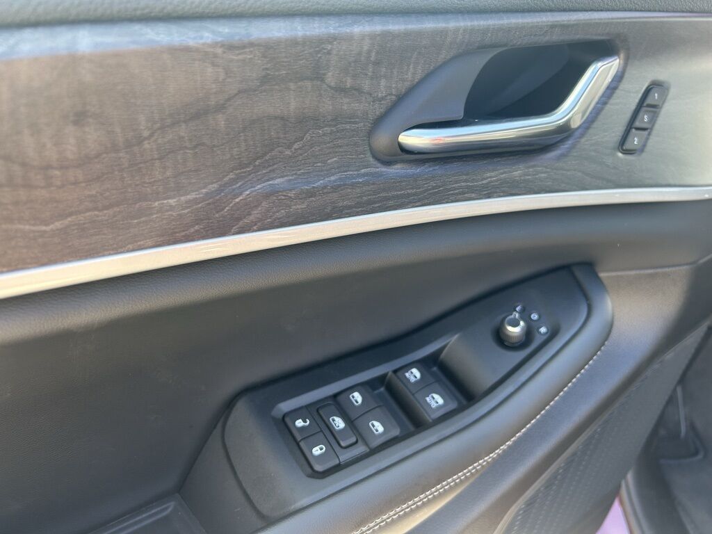 2025 Jeep Grand Cherokee L Limited Crestwood KY