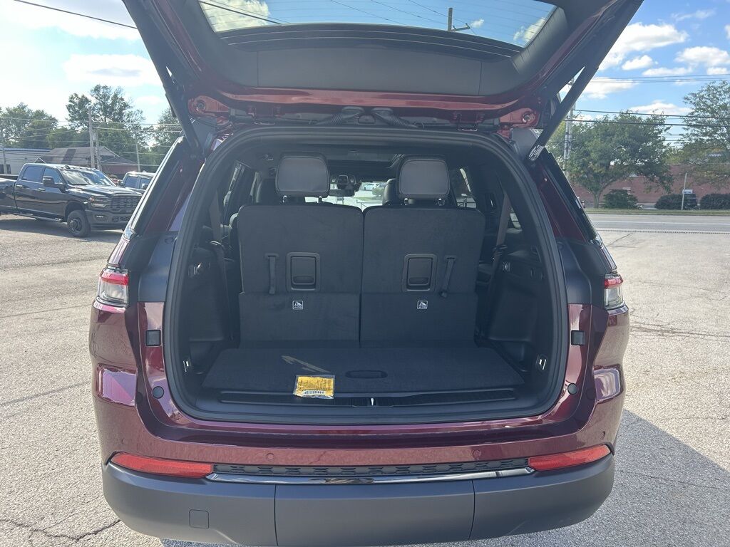 2025 Jeep Grand Cherokee L Limited Crestwood KY