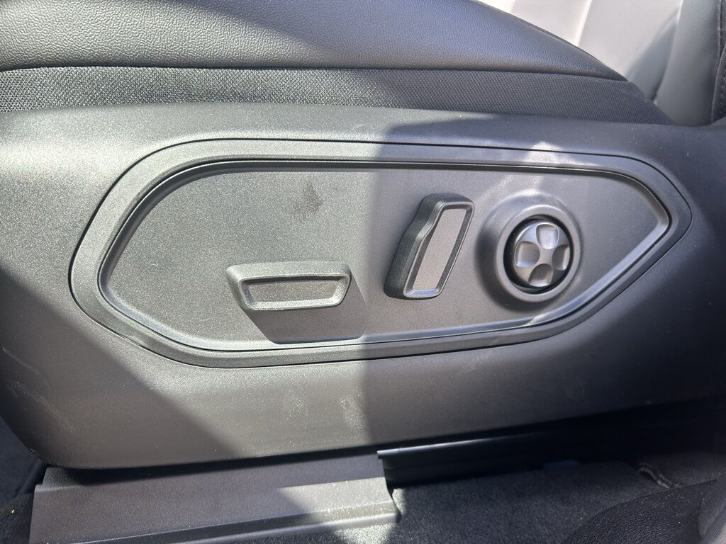 2025 Jeep Grand Cherokee L Limited Crestwood KY