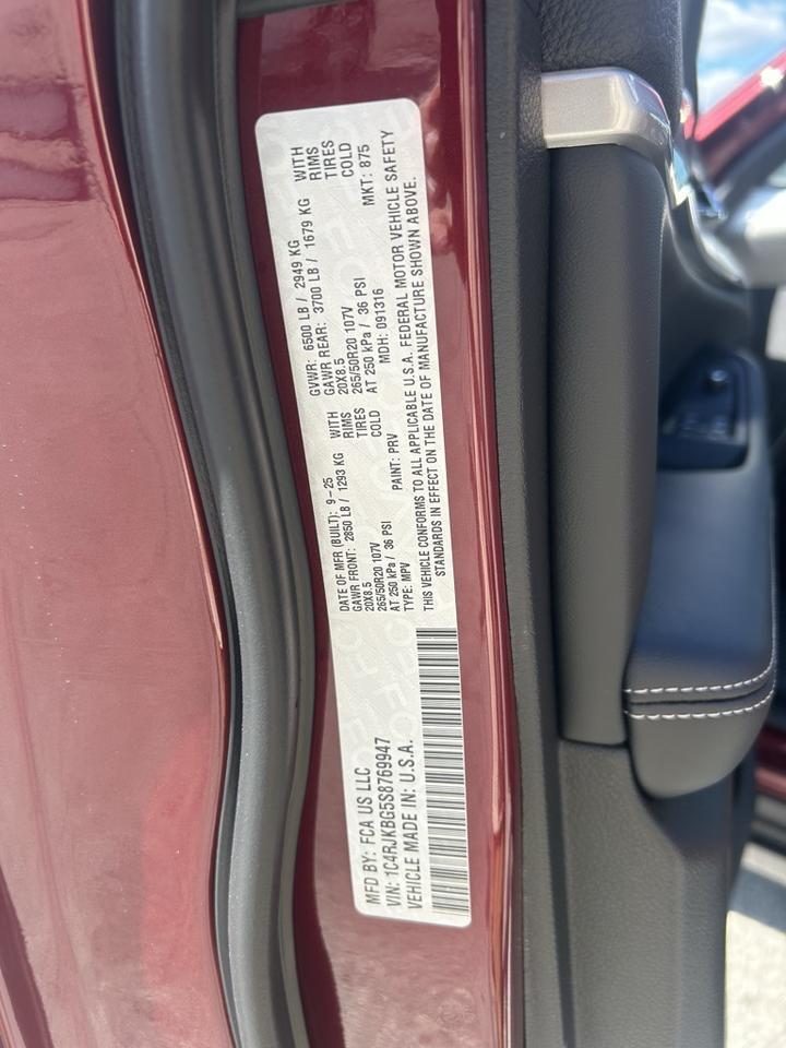 2025 Jeep Grand Cherokee L Limited Crestwood KY
