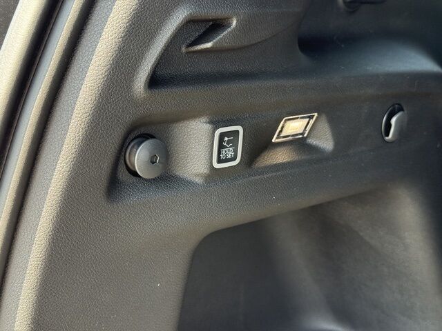2025 Jeep Grand Cherokee L Limited Crestwood KY