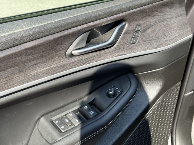 2025 Jeep Grand Cherokee L Limited Crestwood KY