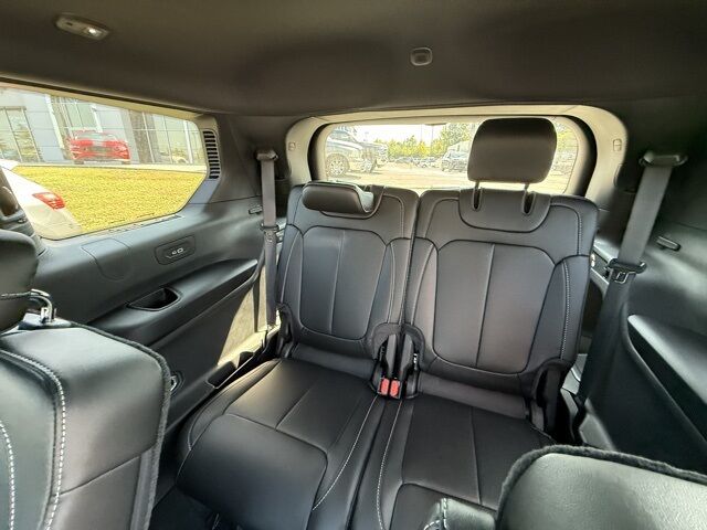 2025 Jeep Grand Cherokee L Limited Crestwood KY
