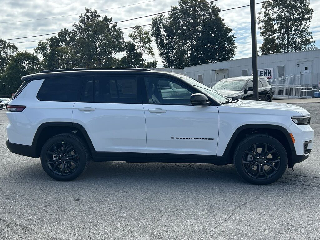 2025 Jeep Grand Cherokee L Limited Crestwood KY