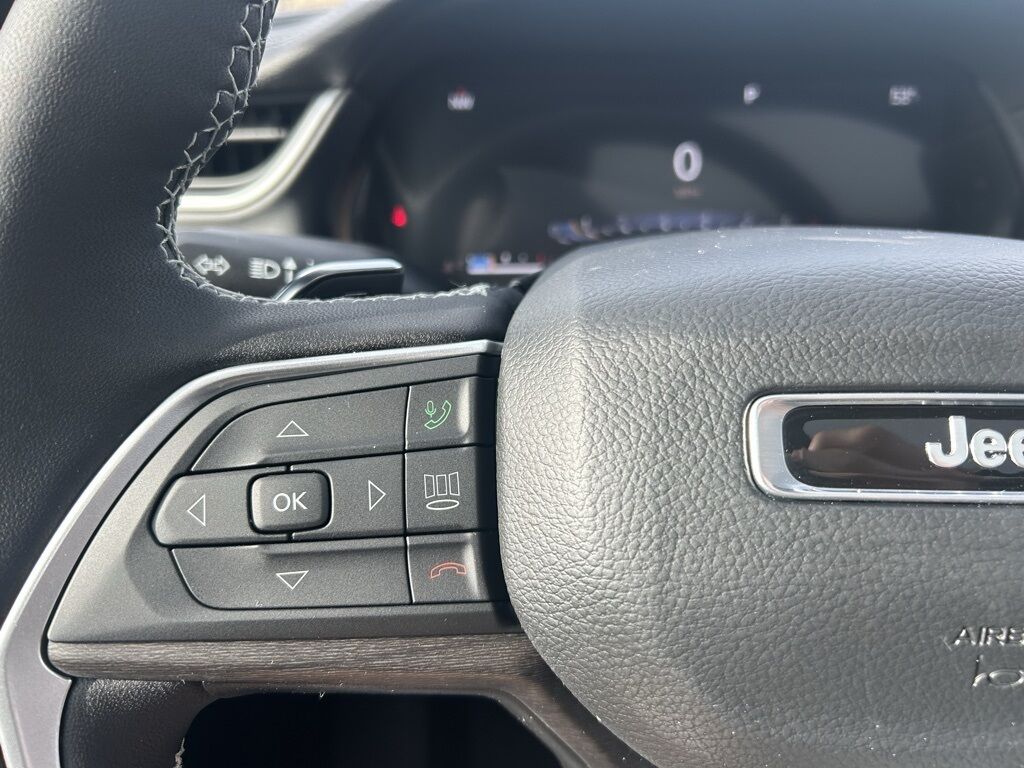 2025 Jeep Grand Cherokee L Limited Crestwood KY