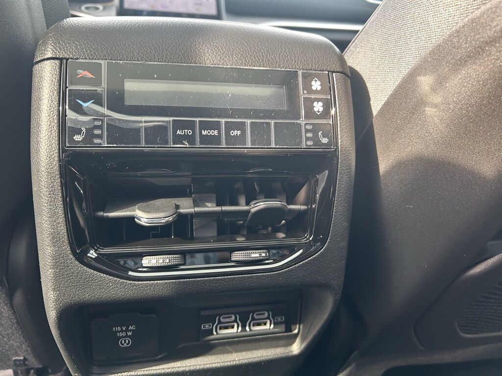 2025 Jeep Grand Cherokee L Limited Crestwood KY