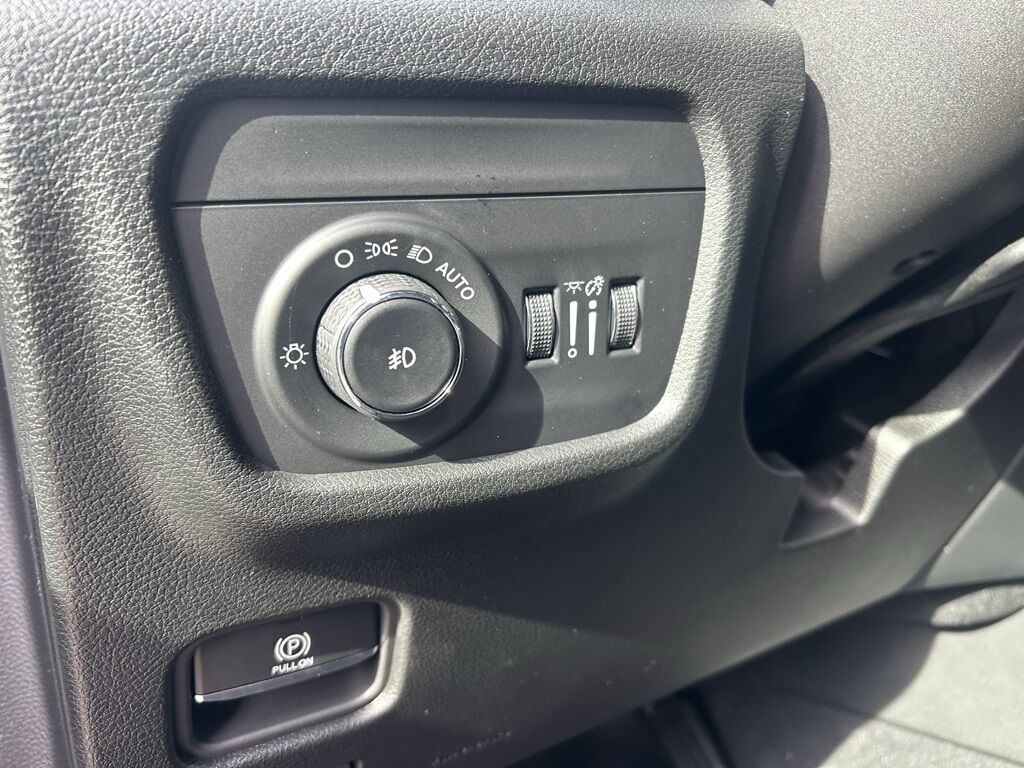 2025 Jeep Grand Cherokee L Limited Crestwood KY