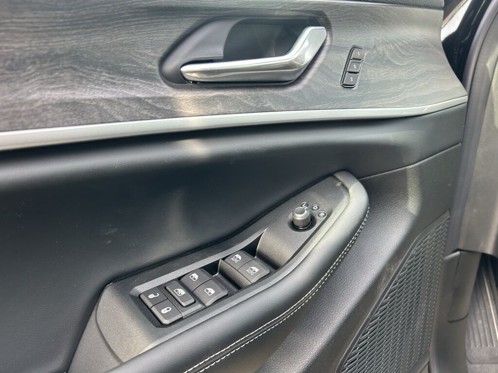 2025 Jeep Grand Cherokee L Limited Crestwood KY