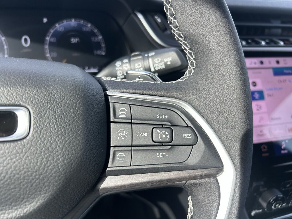 2025 Jeep Grand Cherokee L Limited Crestwood KY