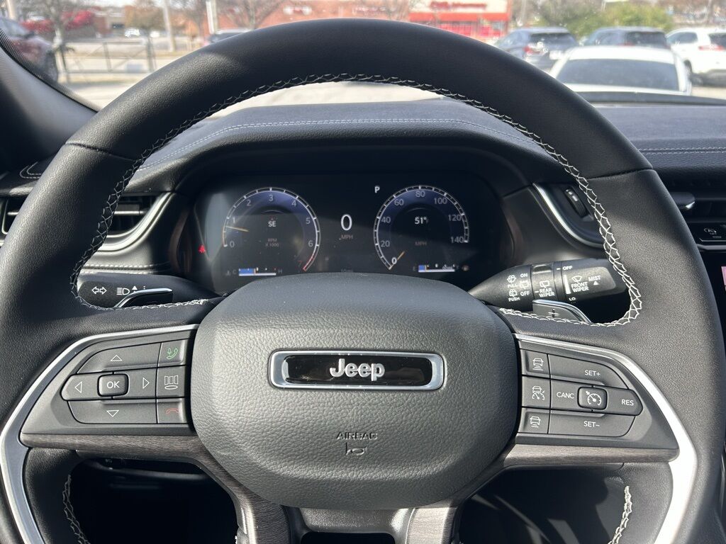 2025 Jeep Grand Cherokee L Limited Crestwood KY