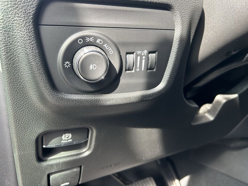 2025 Jeep Grand Cherokee L Limited Crestwood KY