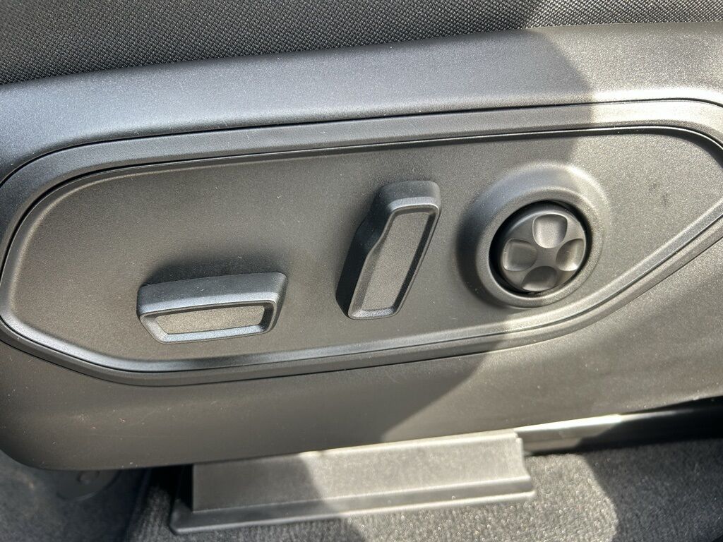 2025 Jeep Grand Cherokee L Limited Crestwood KY