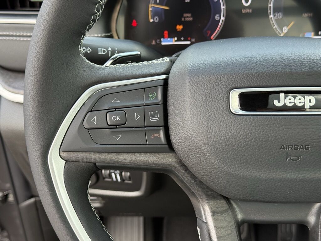 2025 Jeep Grand Cherokee L Limited Crestwood KY