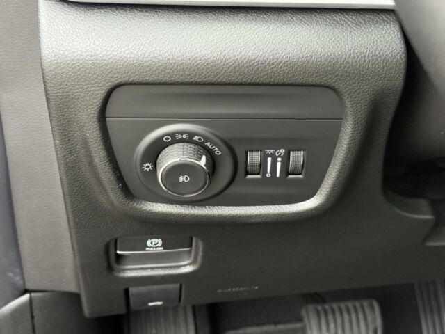 2025 Jeep Grand Cherokee L Limited Crestwood KY
