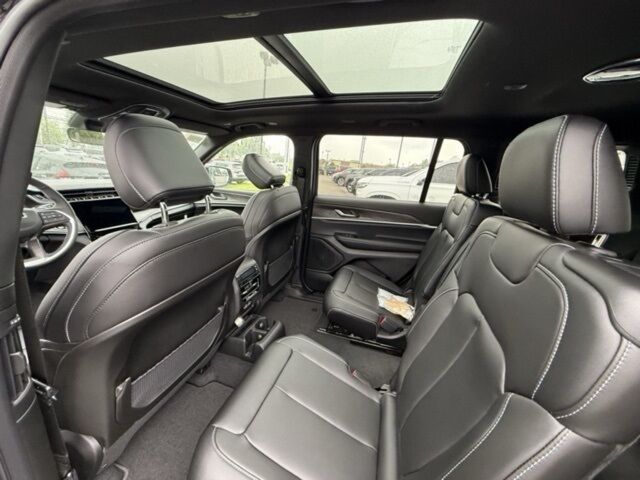 2025 Jeep Grand Cherokee L Limited Crestwood KY