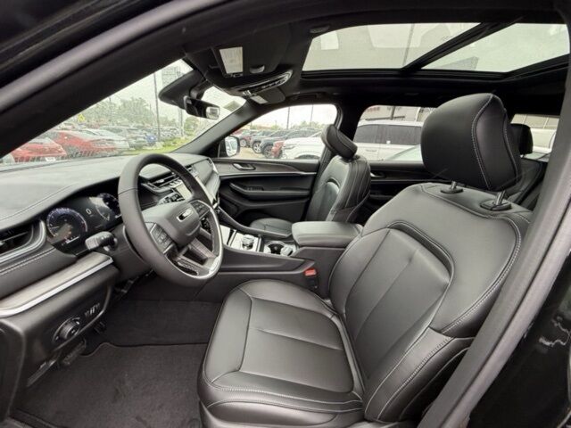 2025 Jeep Grand Cherokee L Limited Crestwood KY