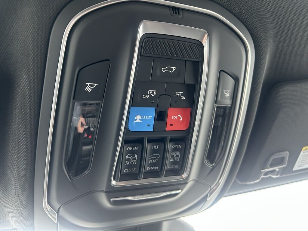 2025 Jeep Grand Cherokee L Limited Crestwood KY