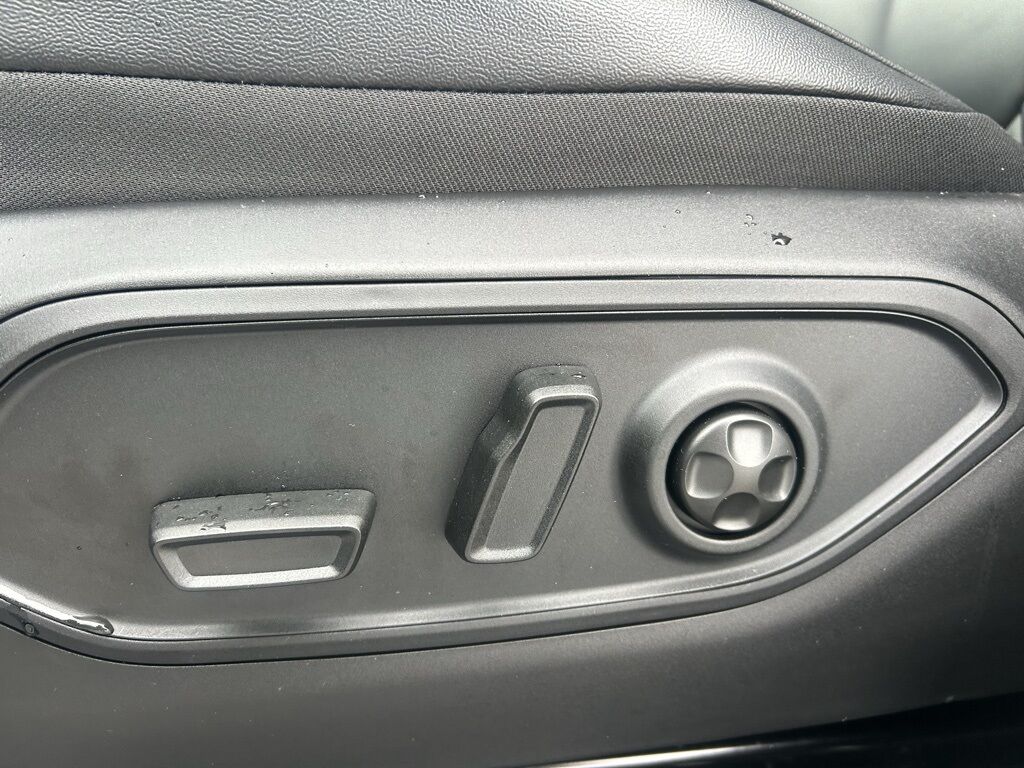 2025 Jeep Grand Cherokee L Limited Crestwood KY