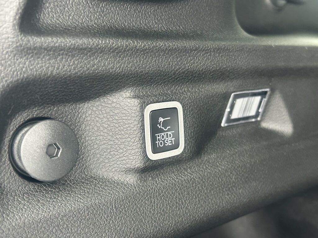 2025 Jeep Grand Cherokee L Limited Crestwood KY