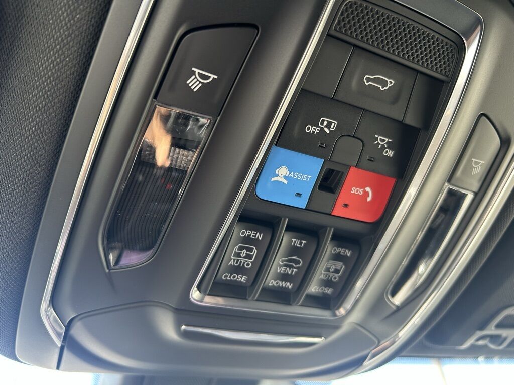 2025 Jeep Grand Cherokee L Limited Crestwood KY