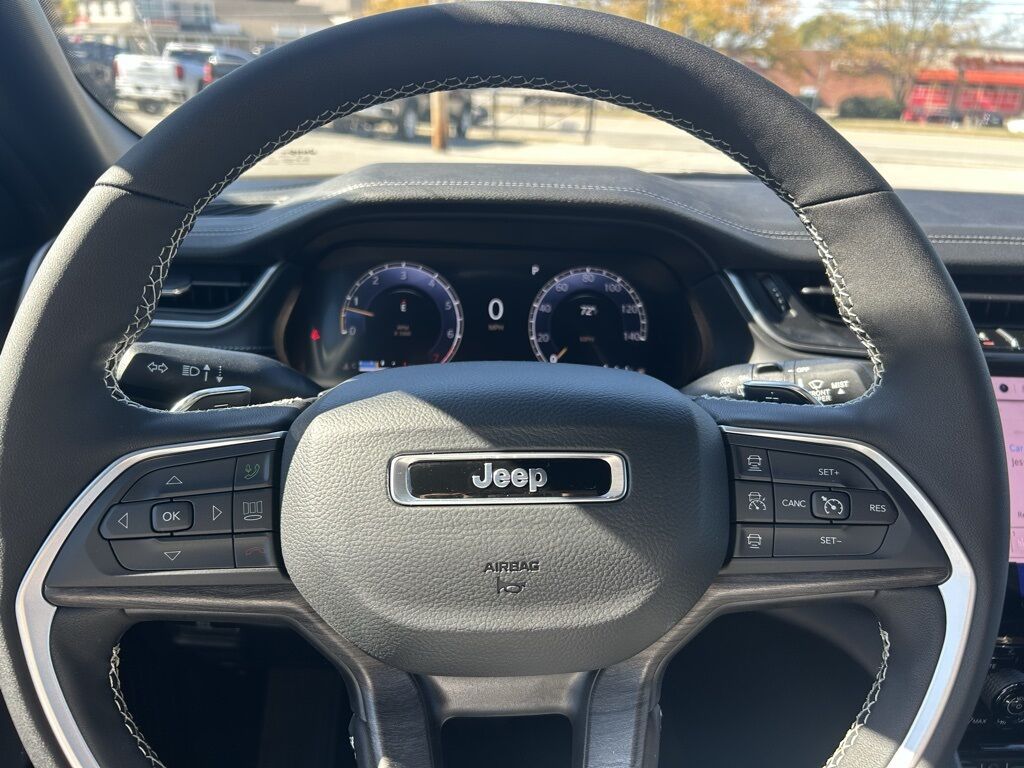 2025 Jeep Grand Cherokee L Limited Crestwood KY