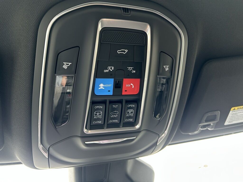 2025 Jeep Grand Cherokee L Limited Crestwood KY