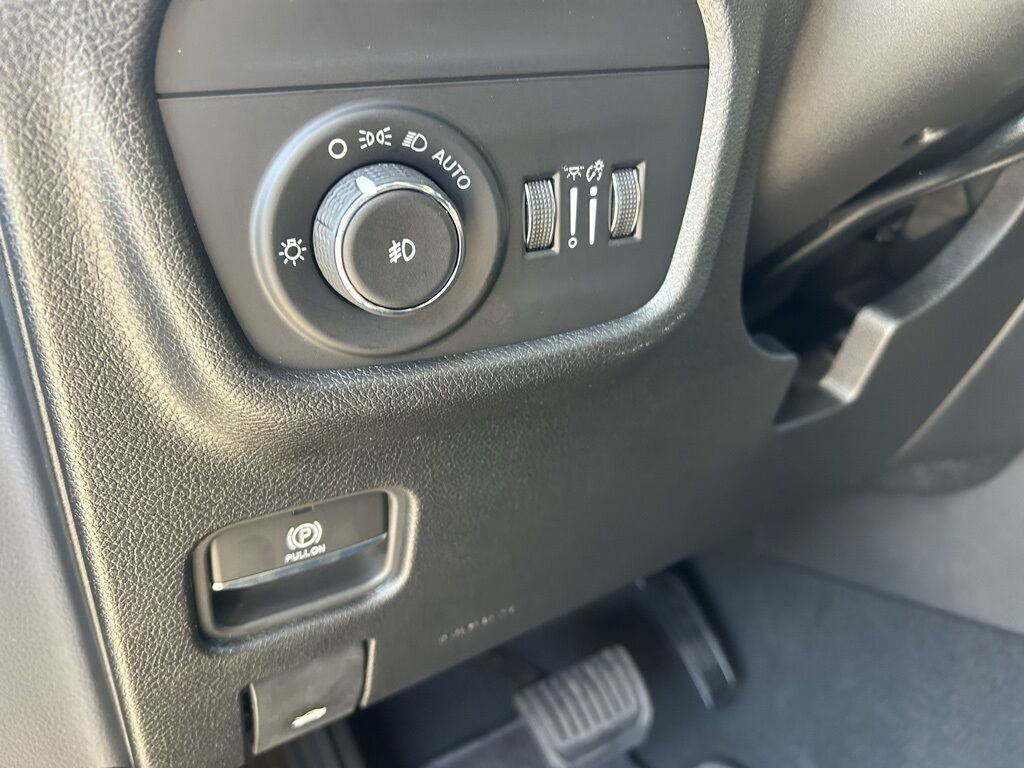 2025 Jeep Grand Cherokee L Limited Crestwood KY