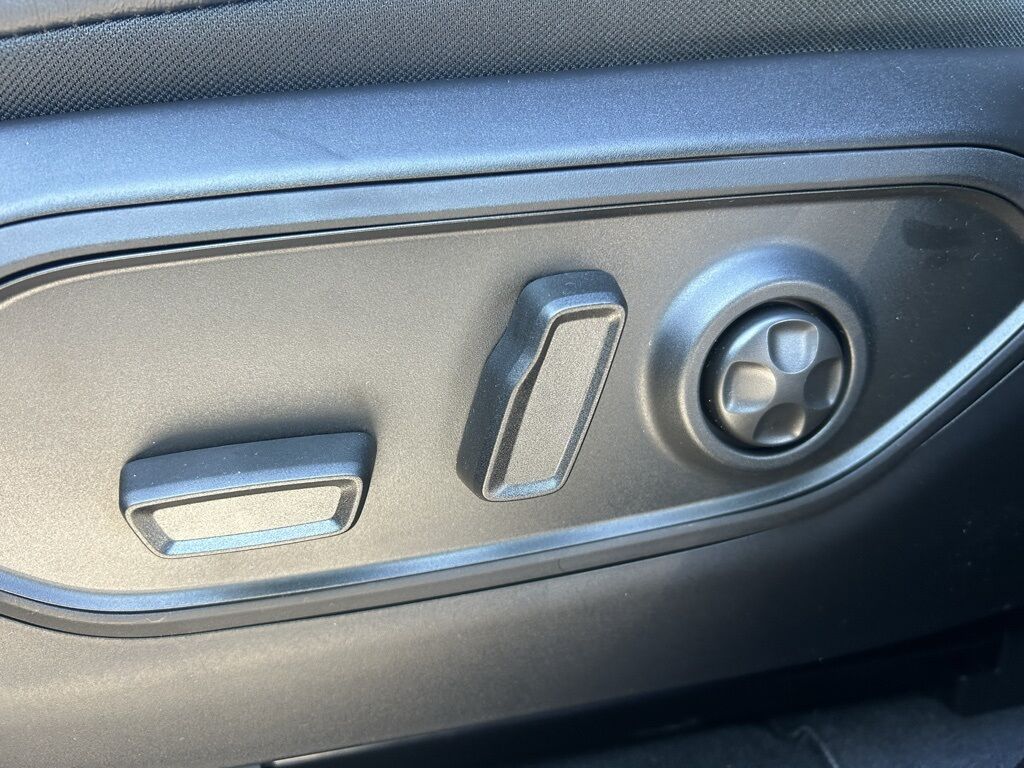 2025 Jeep Grand Cherokee L Limited Crestwood KY