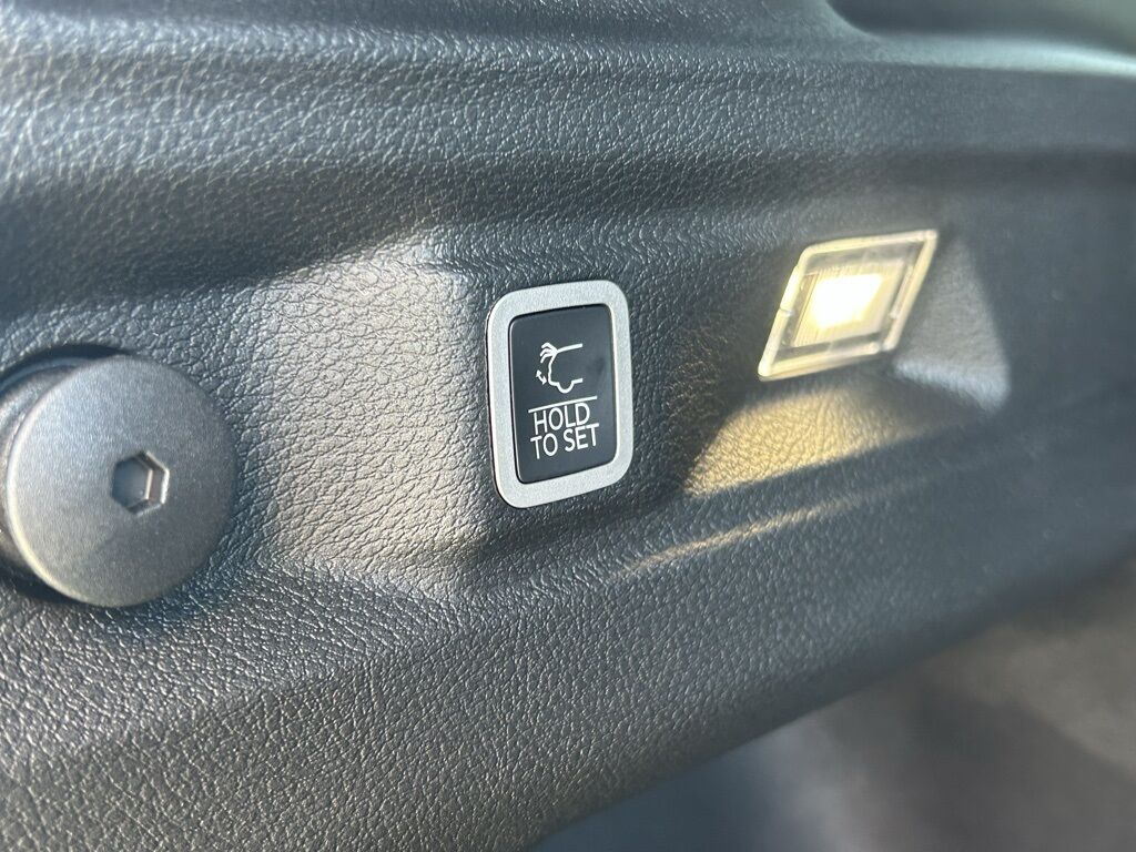 2025 Jeep Grand Cherokee L Limited Crestwood KY