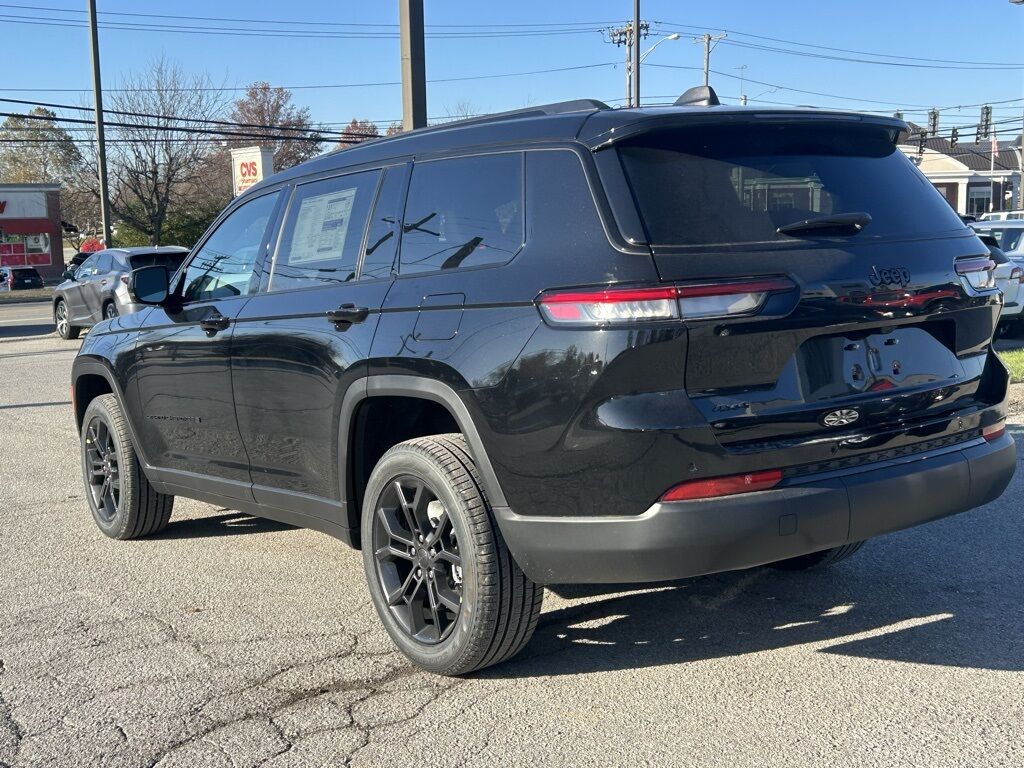 2025 Jeep Grand Cherokee L Limited Crestwood KY