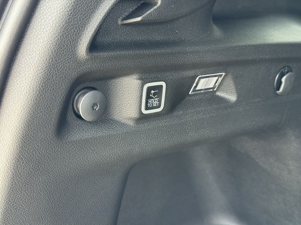 2025 Jeep Grand Cherokee L Limited Crestwood KY