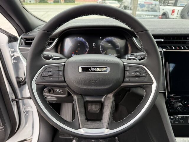 2025 Jeep Grand Cherokee L Limited Crestwood KY