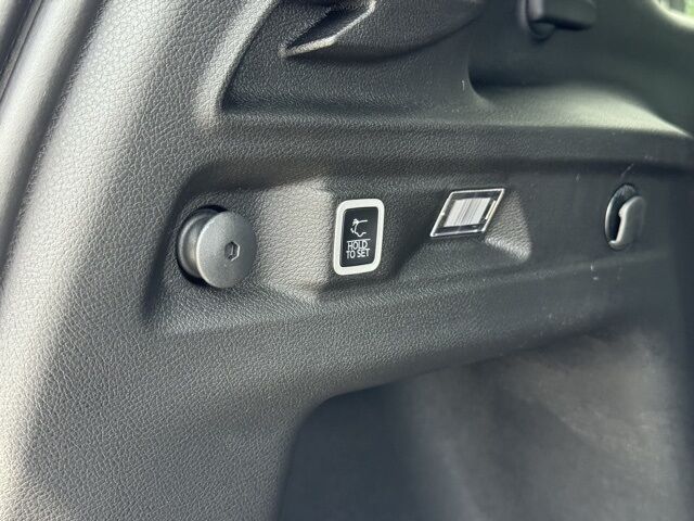 2025 Jeep Grand Cherokee L Limited Crestwood KY