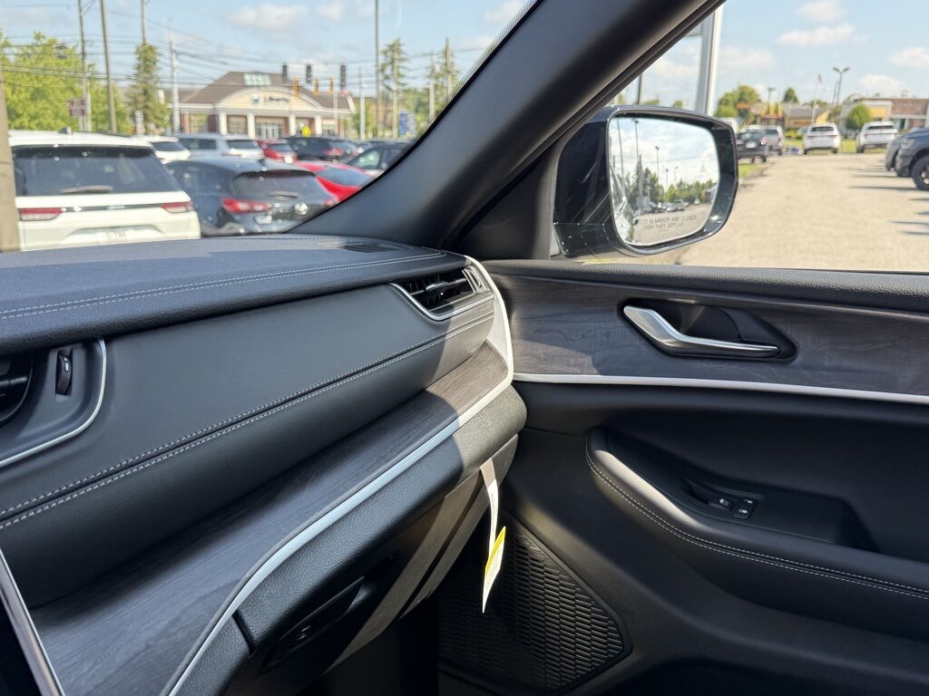 2025 Jeep Grand Cherokee L Limited Crestwood KY