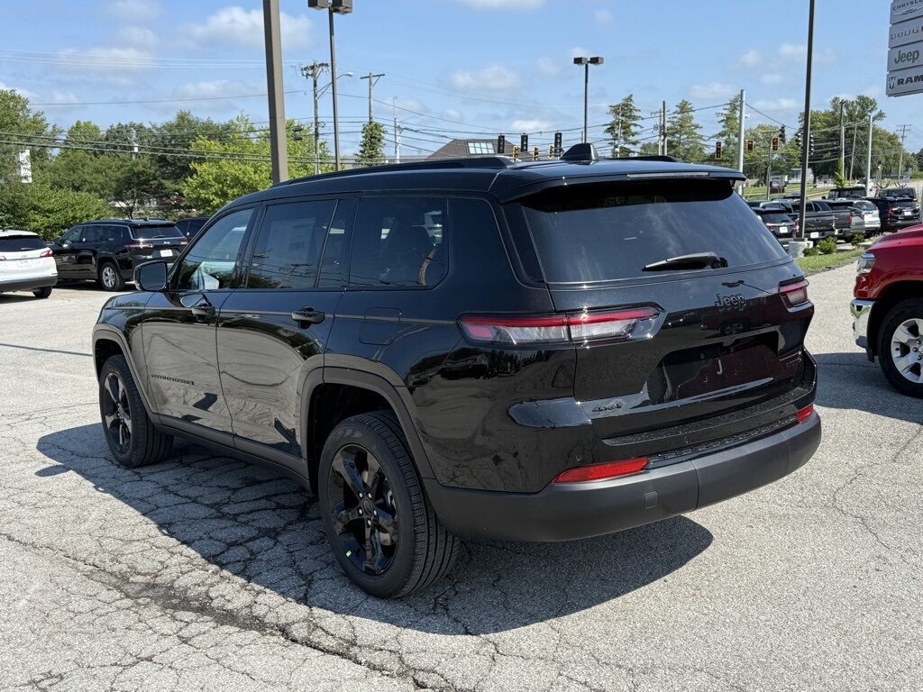2025 Jeep Grand Cherokee L Limited Crestwood KY