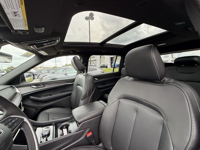 2025 Jeep Grand Cherokee L Limited Crestwood KY
