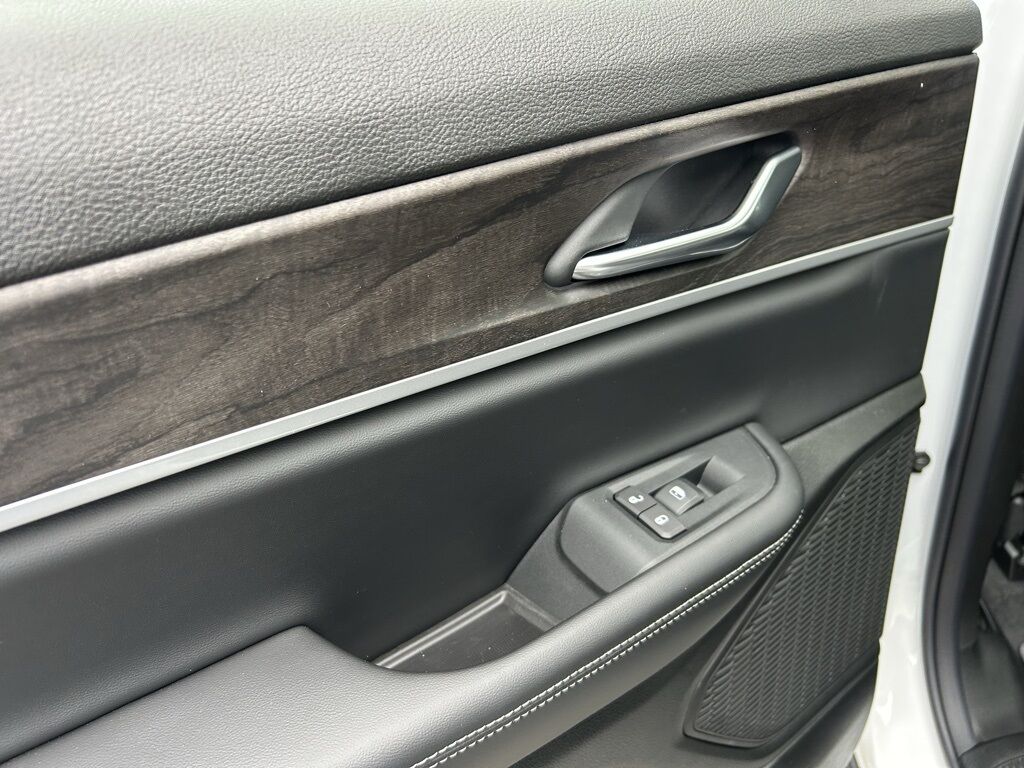 2025 Jeep Grand Cherokee L Limited Crestwood KY