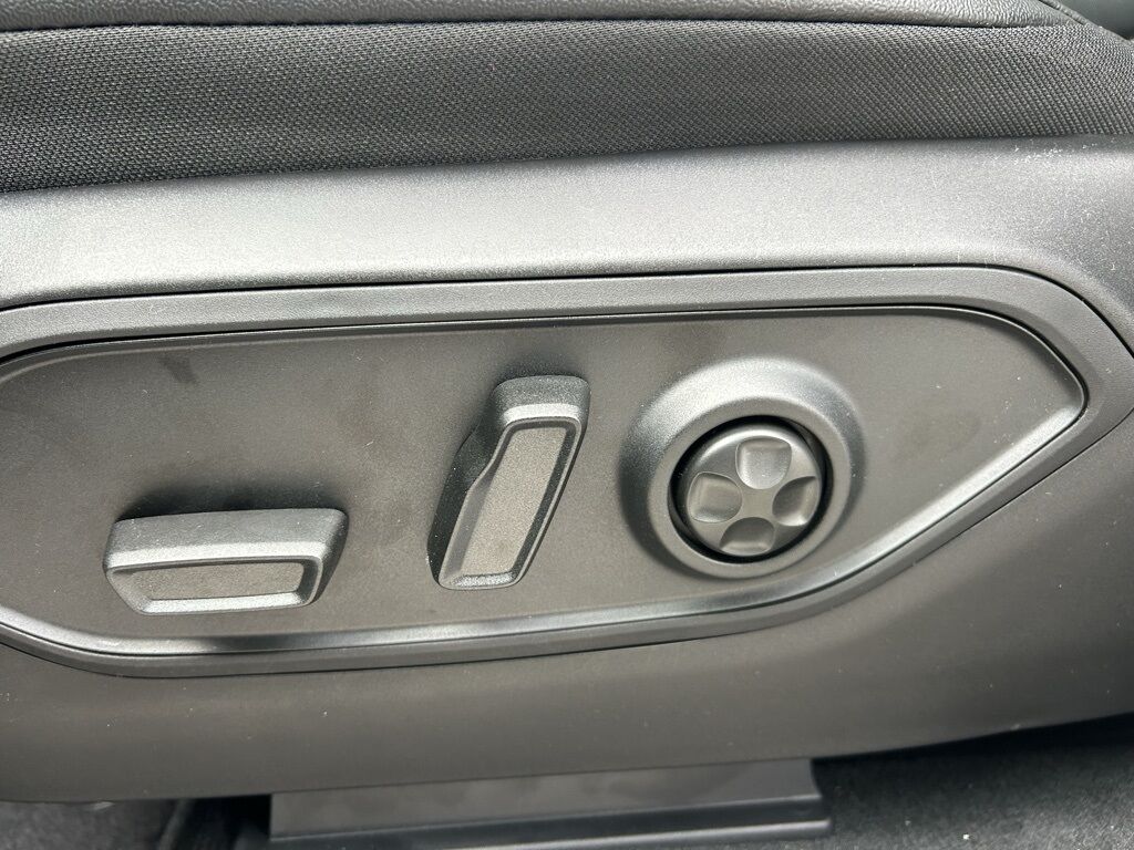 2025 Jeep Grand Cherokee L Limited Crestwood KY