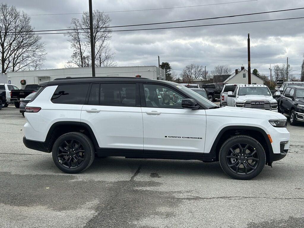 2025 Jeep Grand Cherokee L Limited Crestwood KY