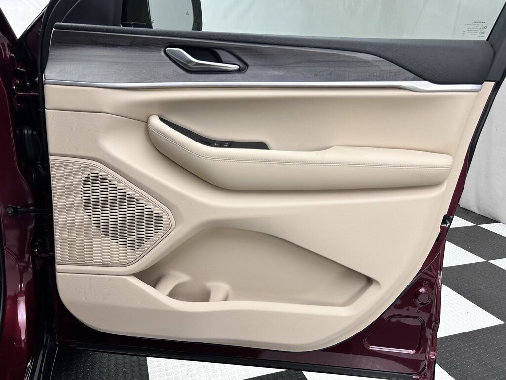 2025 Jeep Grand Cherokee L Limited Portland OR