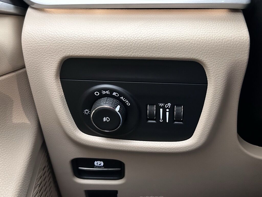 2025 Jeep Grand Cherokee L Limited Portland OR