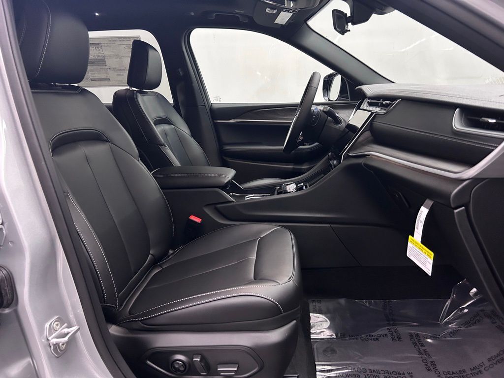 2025 Jeep Grand Cherokee L Limited Portland OR