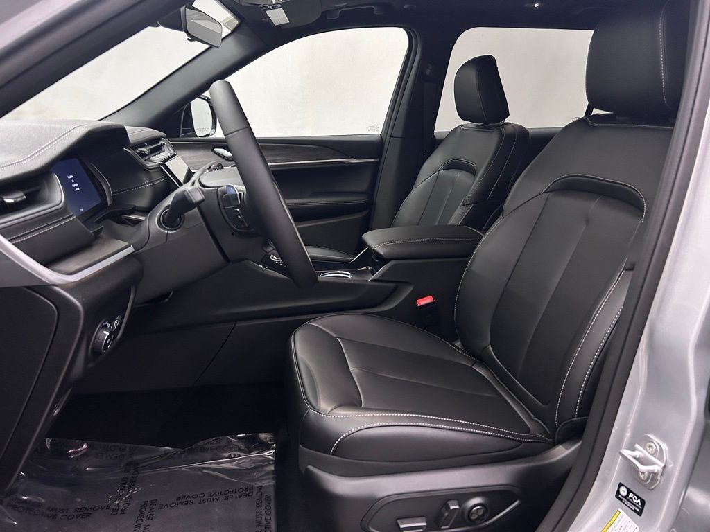 2025 Jeep Grand Cherokee L Limited Portland OR