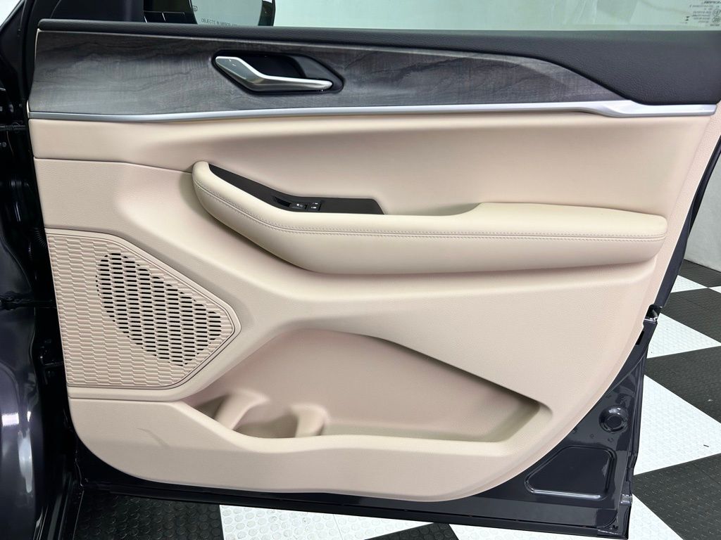 2025 Jeep Grand Cherokee L Limited Portland OR