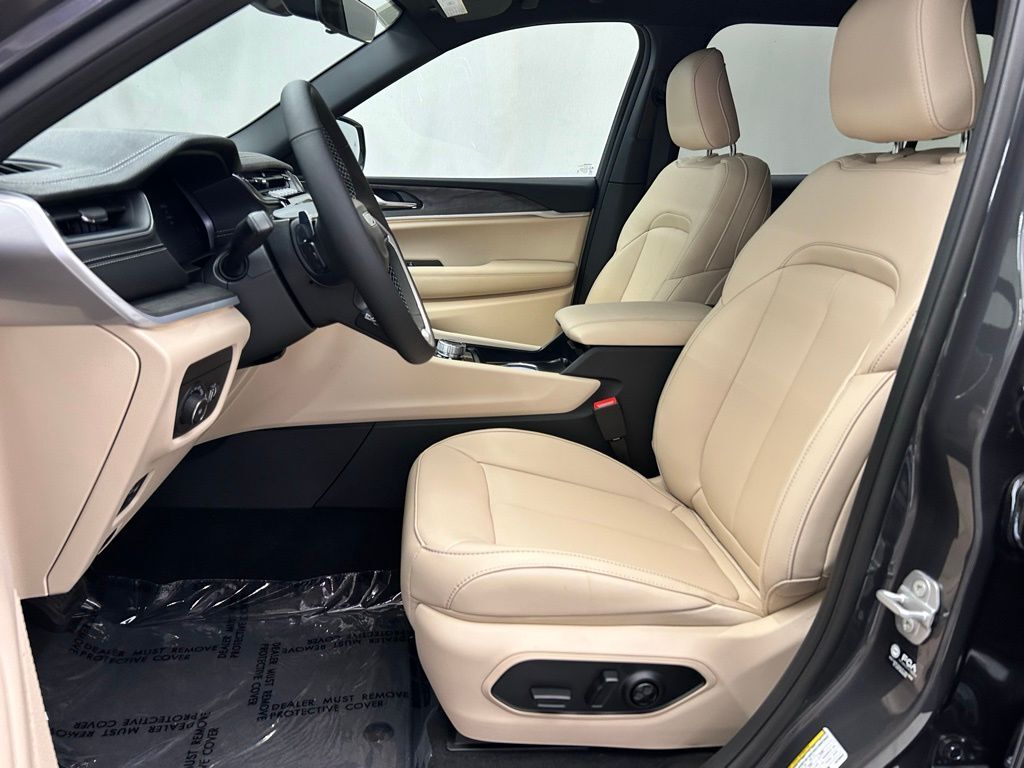 2025 Jeep Grand Cherokee L Limited Portland OR