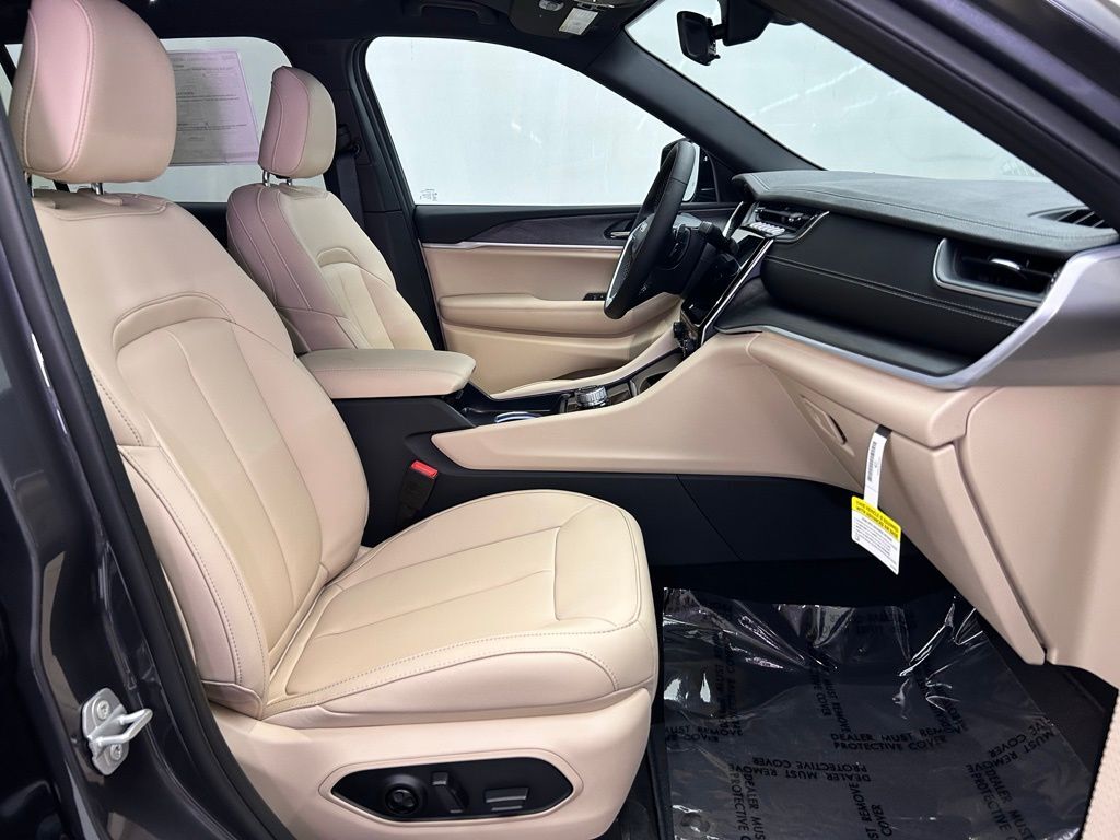 2025 Jeep Grand Cherokee L Limited Portland OR